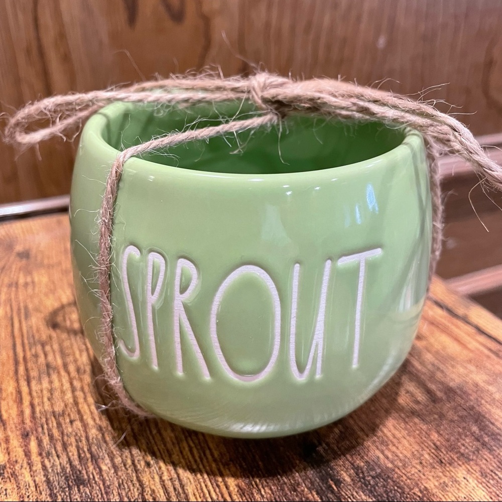 Rae Dunn SPROUT Spring Small Planter BRAND NEW!!